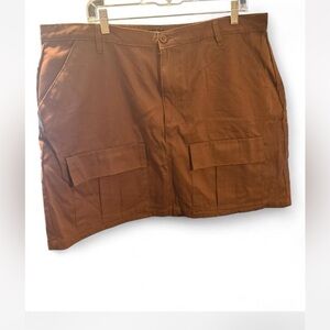 Boohoo Brown Cargo mini skirt zip fly closure & front utility pockets